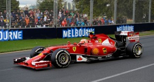 L’obbligazione Ferrari (XS1380394806) è trattabile per importi minimi di 100.000 euro e offre una cedola a tasso fisso per sei anni