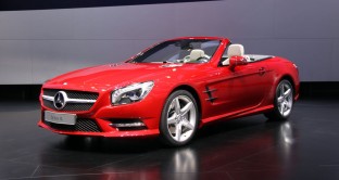 In arrivo due nuovi bond del gruppo Mercedes Benz (DE000A169G07, DE000A169G15)  negoziabili per tagli da 1.000 euro