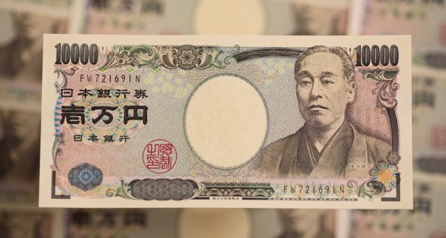 Nuove emissioni di BTp in valute straniere, a partire dallo yen. Lo annuncia il responsabile del debito pubblico, Davide Iacovoni, dopo il grande successo riscosso dalle emissioni in dollari. Ecco perché il mercato dei capitali del Giappone alletta parecchio. 
