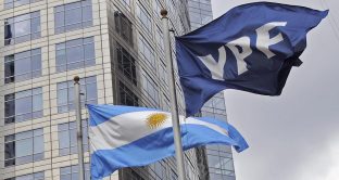 Obbligazioni YPF, spunta una nuova offerta