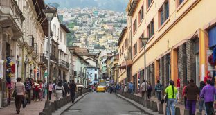 Bond Ecuador in risalita