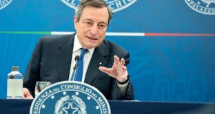 La risalita dei rendimenti lega le mani a Draghi
