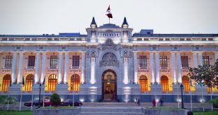 Rating del Perù a rischio con le elezioni
