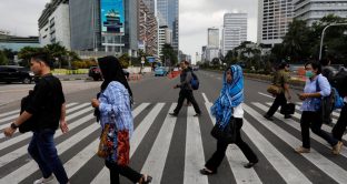 Rinviata la prima emissione in dollari dell'Indonesia