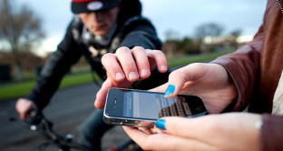 Se siete vittima del furto del cellulare, ecco le tre cose da fare immediatamente.