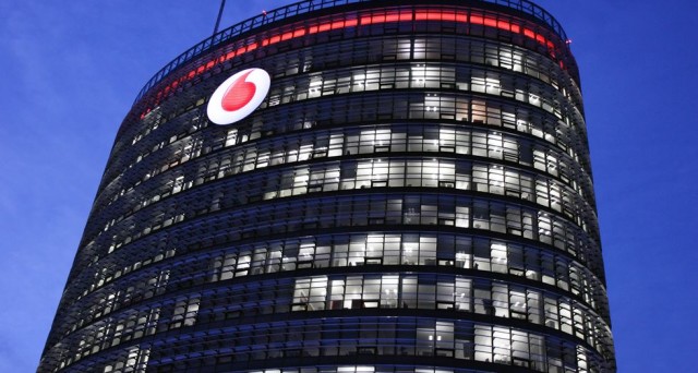 Finite le ferie si torna a lavoro: ecco l’offerta Vodafone per aziende per chi ha un ufficio o ne sta aprendo uno. Tutto incluso ad un prezzo da prendere al volo