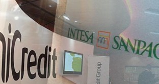 Ecco le info sui prestiti personali per giovani e non  di ottobre 2016 erogati da Unicredit Banca e Intesa Sanpaolo per  ottenere rate sostenibili.