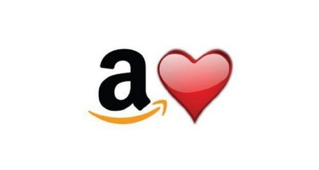 Ecco alcune idee regalo proposte da Amazon per San Valentino 2020 a prezzi davvero bassi e di tutti i tipi.
