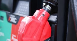 I prezzi del diesel continueranno a salire, come risparmiare?