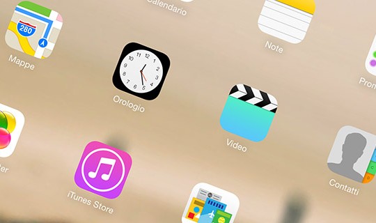 L'arrivo di iOS 7 ha causato non pochi problemi: uno di questi, il più frequente, riguarda la durata della batteria dell'iPhone, iPad o iPod Touch appena aggiornato alla nuova versione di iOS. Riteniamo dunque utile e interessante segnalarvi alcuni accorgimenti per aumentare l'autonomia del vostro device Apple, in attesa di iOS 7.1.