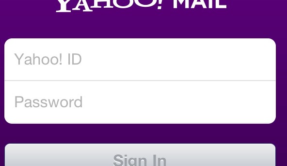 Yahoo Mail è caduta sotto l'attacco degli hacker, che hanno compromesso milioni di account: password e dati sensibili a rischio. Il consiglio è quello di modificare subito la propria parola d'ordine, ricordando di non sceglierne una estremamente semplice.