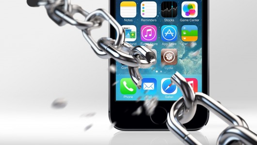 Arriva una nuova versione più stabile del jailbreak iOS 10.2 per iPhone 6S, 6S Plus, SE, 6 e 5S. Link e guida alla procedura, ma occorre stare attenti.