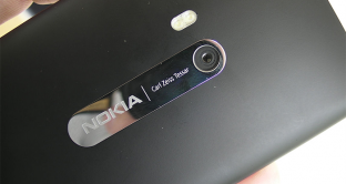 Un ritorno al più glorioso dei passati: Nokia stringe un accordo con Carl Zeiss e vuole rivoluzionare l'esperienza fotografica su mobile.