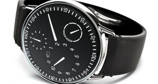 Nuovi smartwatch presentati al salone dell'alta orologeria di Ginevra, c'è quello da 197 mila euro, e l'altro più economico della Ressence.