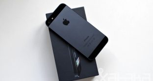 Sventata truffa degli smartphone iPhone X, nel napoletano trovati due depositi di melafonini contraffatti, scocca e interfaccia Apple, ma sistema operativo Android.