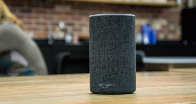 Echo arriva alla terza generazione, ecco il nuovo dispositivo Amazon con Alexa a bordo.