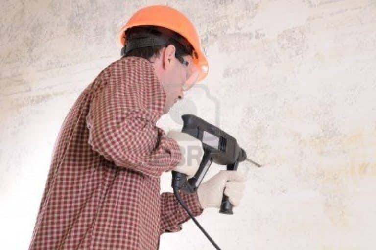 Iva 10% per interventi di ristrutturazione edilizie. Nonostante le novità del decreto sviluppo 2012, l’Iva al 10% non viene toccata