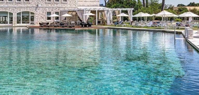 Riapre il 3 settembre il resort Terme di Saturnia con un'ottima offerta: ecco quale.