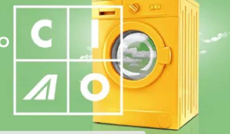 Offerte e promozioni low cost delle compagnie aeree Ryanair ed Alitalia.