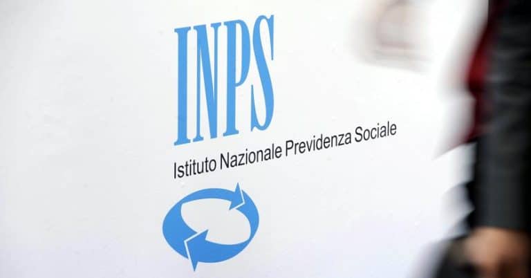 Bloccare il diritto a percepire l’assegno previdenziale senza smettere di lavorare è possibile? In altre parole, la cristallizzazione del diritto alla pensione è un istituto che nel nostro sistema è sempre valido.