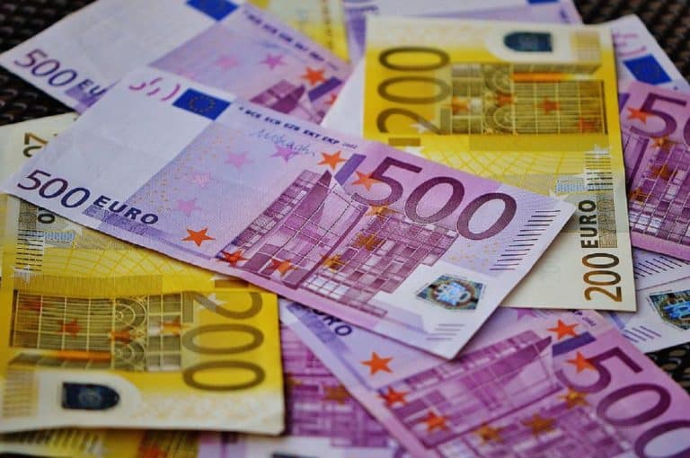Pensioni di gennaio 2025, slittano i pagamenti e gli aumenti sono di pochi euro