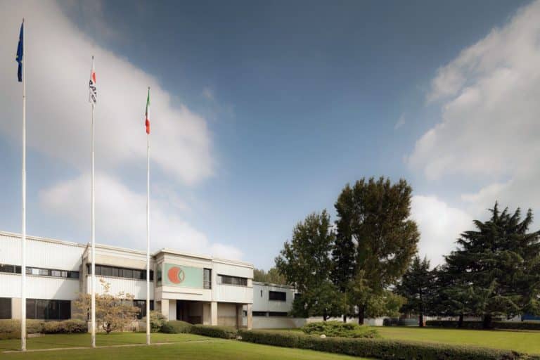 Il nuovo bond Carraro International (XS2215041513) è sottoscrivibile per tagli da 1.000 euro da lunedì sul MOT. Dettagli e data regolamento.