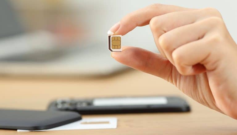 Stop alla chiamata a carico del destinatario, i tre big Vodafone, Tim e WindTre la eliminano.