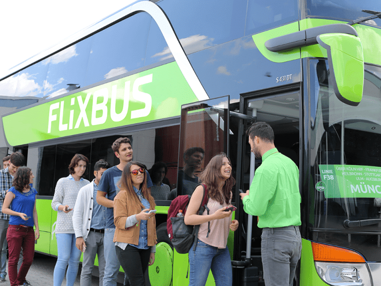 Flixbus e il protezionismo che danneggia gli utenti: cerchiamo di capire cosa succede.