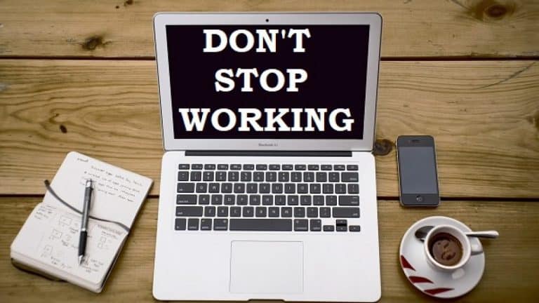 Un emendamento alla manovra finanziaria 2020 prevede la possibilità di richiamare in servizio i pensionati statali per attività di formazione.