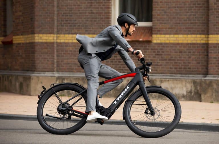 Codice della strada e normativa sulla circolazione delle bici elettriche. Sanzioni pesanti per chi guida e-bike truccate.