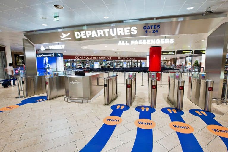 Assaeroporti ha richiesto per i piccoli scali due anni di sospensione versamento addizionale comunale. L’Enac riduce operatività su alcuni scali.