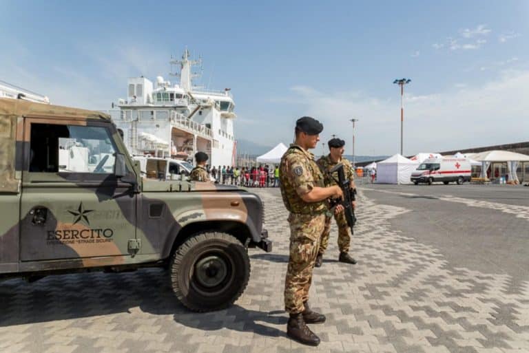 L'anticipo TFS per un ex sottufficiale dell'Esercito Italiano è possibile? E a quali condizioni? Rispondiamo alla domanda di un lettore, indicando anche una strada alternativa.