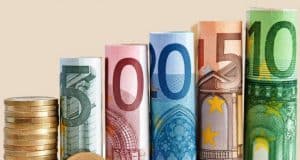 Per la badante 850 euro di bonus più la normale pensione