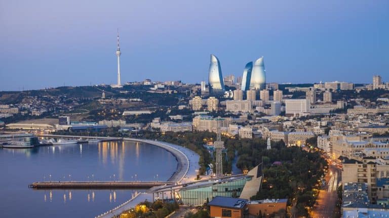 Si allunga la lista dei paesi che abbandonano il cambio fisso con il dollaro. A breve toccherà all'Arabia Saudita, con la crisi del petrolio?