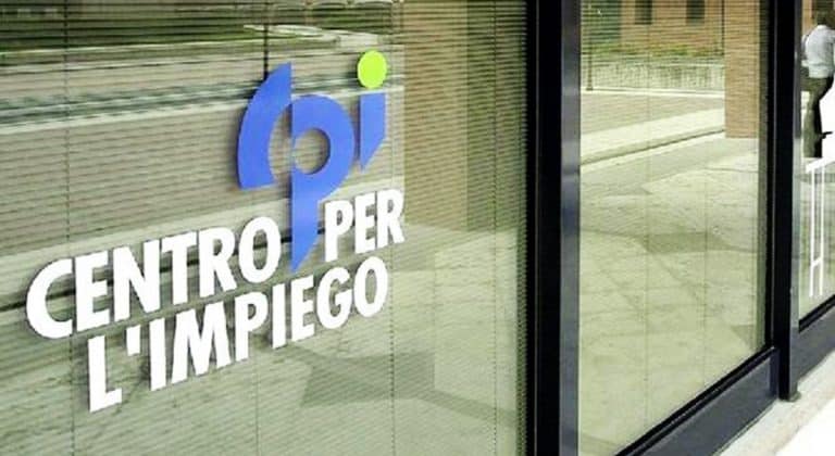 Convocazione dei beneficiari del Reddito di Cittadinanza presso i Centri per l'Impiego: a quando le offerte di lavoro?