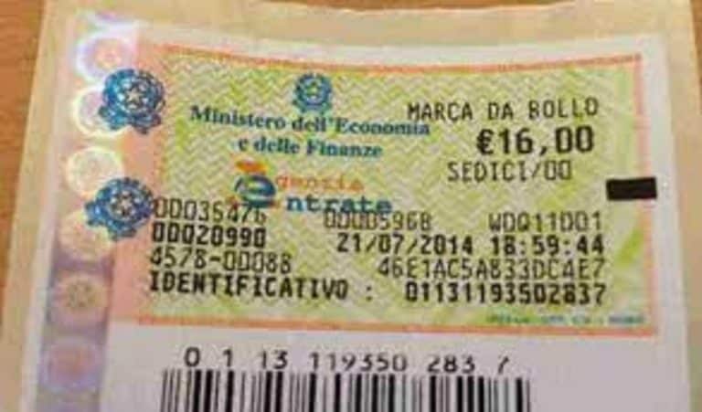 La materia tributaria è di competenza dello Stato e le Regione non più stabilire esenzioni dall’imposta di bollo sulle istanze ed autorizzazioni