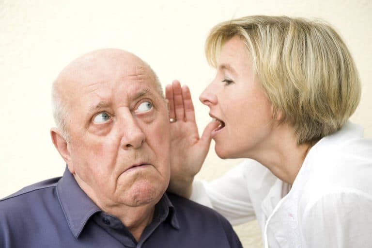 Bollo auto e legge 104, con sordità al 55% posso richiedere l'esenzione? | La Redazione risponde.