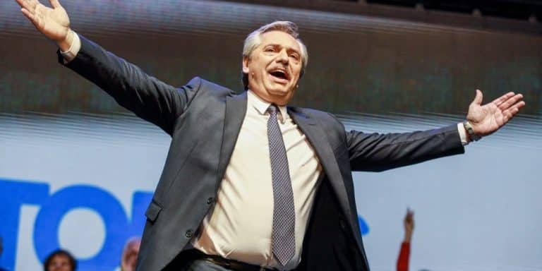 L'Argentina si avvicina alle elezioni presidenziali e anche al molto probabile processo di ristrutturazione del suo debito pubblico. Passerà per un "haircut" delle obbligazioni di stato?