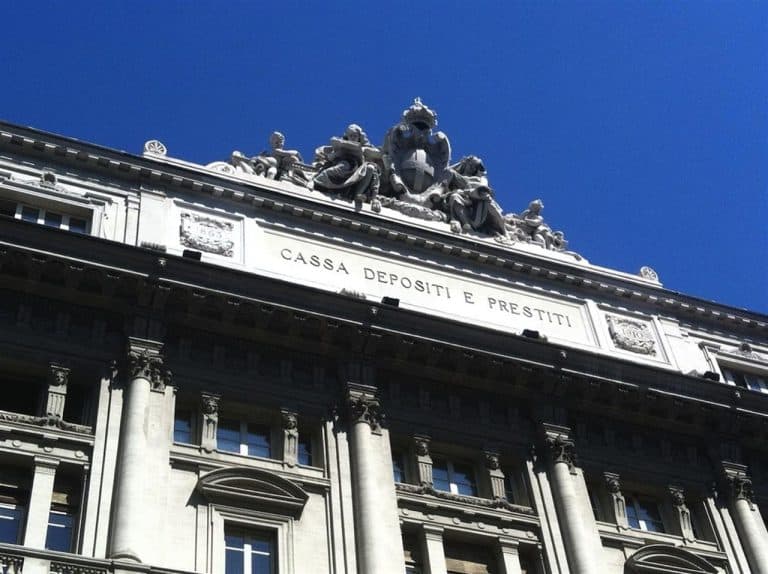 Le obbligazioni in fase di collocamento della Cassa depositi e prestiti sono convenienti per l'investitore? Presentano rischi particolari? Rispondiamo alle vostre domande.