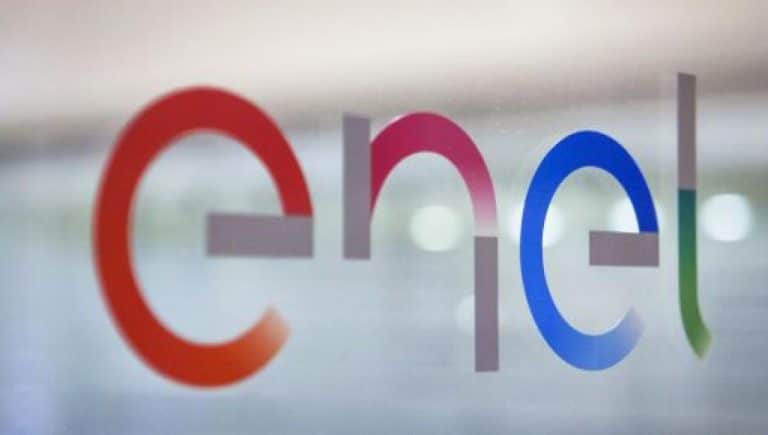 Obbligazioni considerate per metà capitale ai fini regolamentari sono state emesse dalla compagnia elettrica italiana. Non hanno scadenza, ma una "call" tra 6 anni e mezzo.