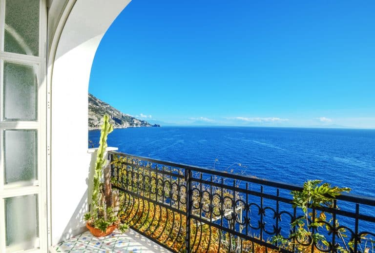 Posso usufruire del Bonus Facciate anche per le case vista mare? Il bonus facciate consiste nella detrazione dell’imposta lorda.