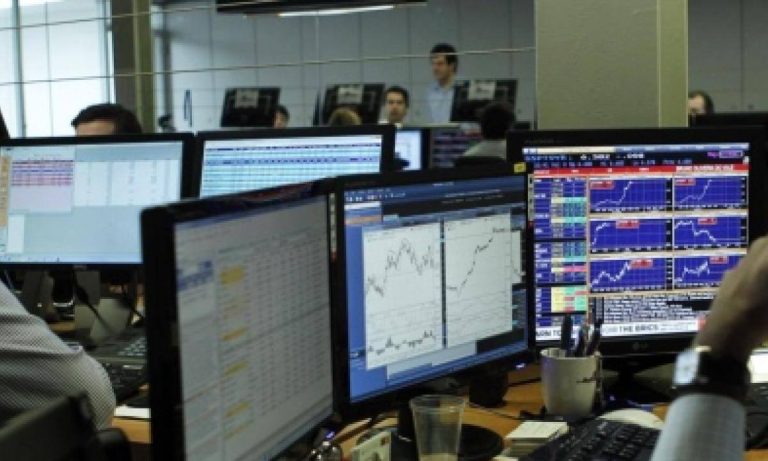 Quotazione vicina ai massimi storici e balzo dai minimi di aprile. Il bond "Matusalemme" continua a offrire rendimenti elevati, pur a fronte del boom dei prezzi.