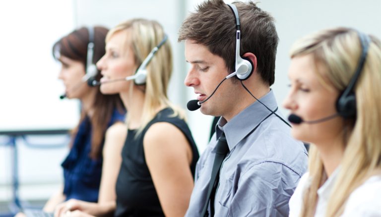 Parte la lotta contro i call center clandestini che falsificano il numero per non farsi trovare.