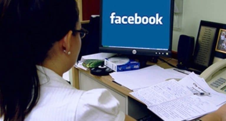 Ostentare ricchezza sui social: attenzione perché il Fisco potrebbe effettuare controlli e scovare evasioni, dichiarazioni dei redditi non conformi e false residenze.