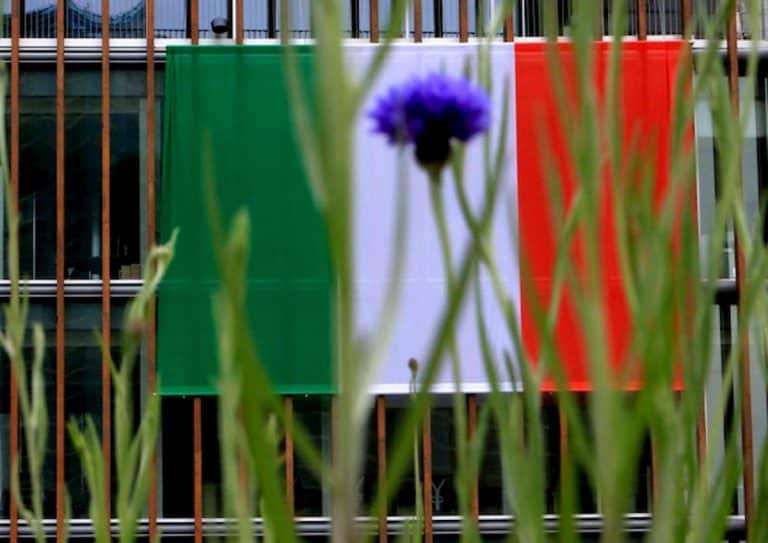 La recessione dell'economia in corso in Italia, e non solo, sarà più dura del previsto e, soprattutto, rischia di avere lunghi strascichi. Siamo entrati in una crisi a "L"?