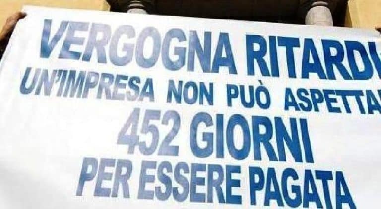 I debiti della Pubblica Amministrazione verso le imprese sono ancora di 61,1 miliardi, sostanzialmente stabili dal 2014. Lo stato tradisce la sua promessa. Tempi di pagamento i più lunghi in Europa.