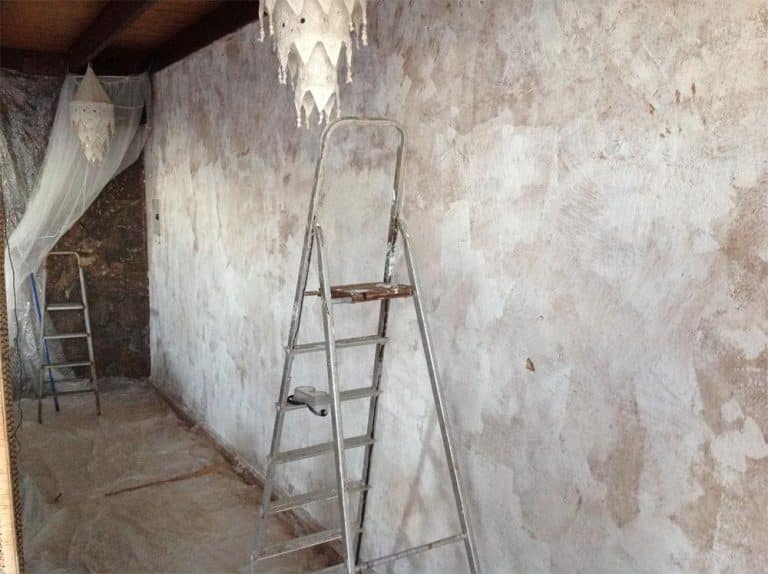 Se si decide di tinteggiare le pareti della propria casa, è possibile beneficiare di detrazioni fiscali sulle spese? Rispondiamo.