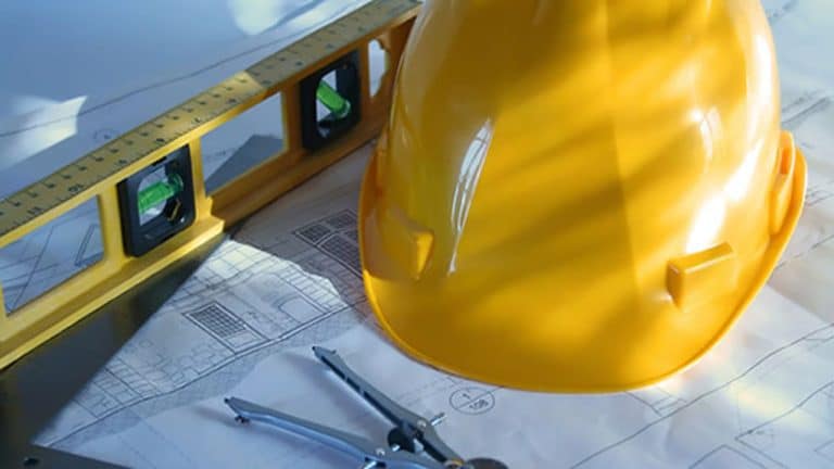 E' utile precisare che la responsabilità ex art. 1669 c.c. vale anche quando non vi è stato un vero e proprio appalto, ad esempio nelle ipotesi di acquisto di una casa direttamente dal costruttore/venditore dell’immobile (Cass. 15 novembre 2013 n. 25767).
E se si manifestano gravi difetti in seguito ad interventi di manutenzione di un edificio già esistente?