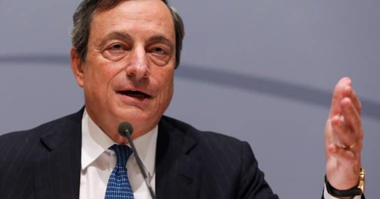 Tutti aspettano che Mario Draghi faccia la prima mossa. Le altre banche centrali europee sperano che la BCE annunci la stretta sui tassi quanto prima.