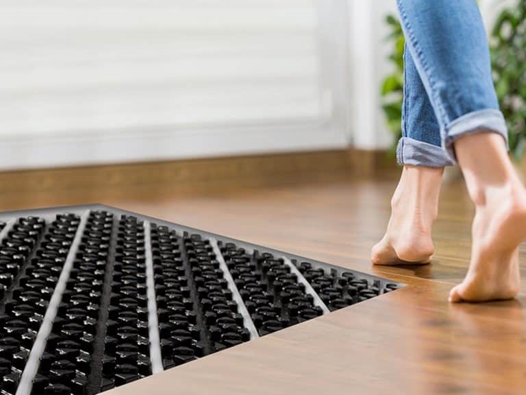 Manutenzione pavimento e sostituzione radianti: richiesta di consulenza per il bonus 110% se abbinati a solare termico e cappotto. Il nostro parere